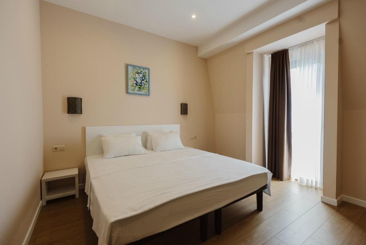 Отель Piazza Inn Батуми