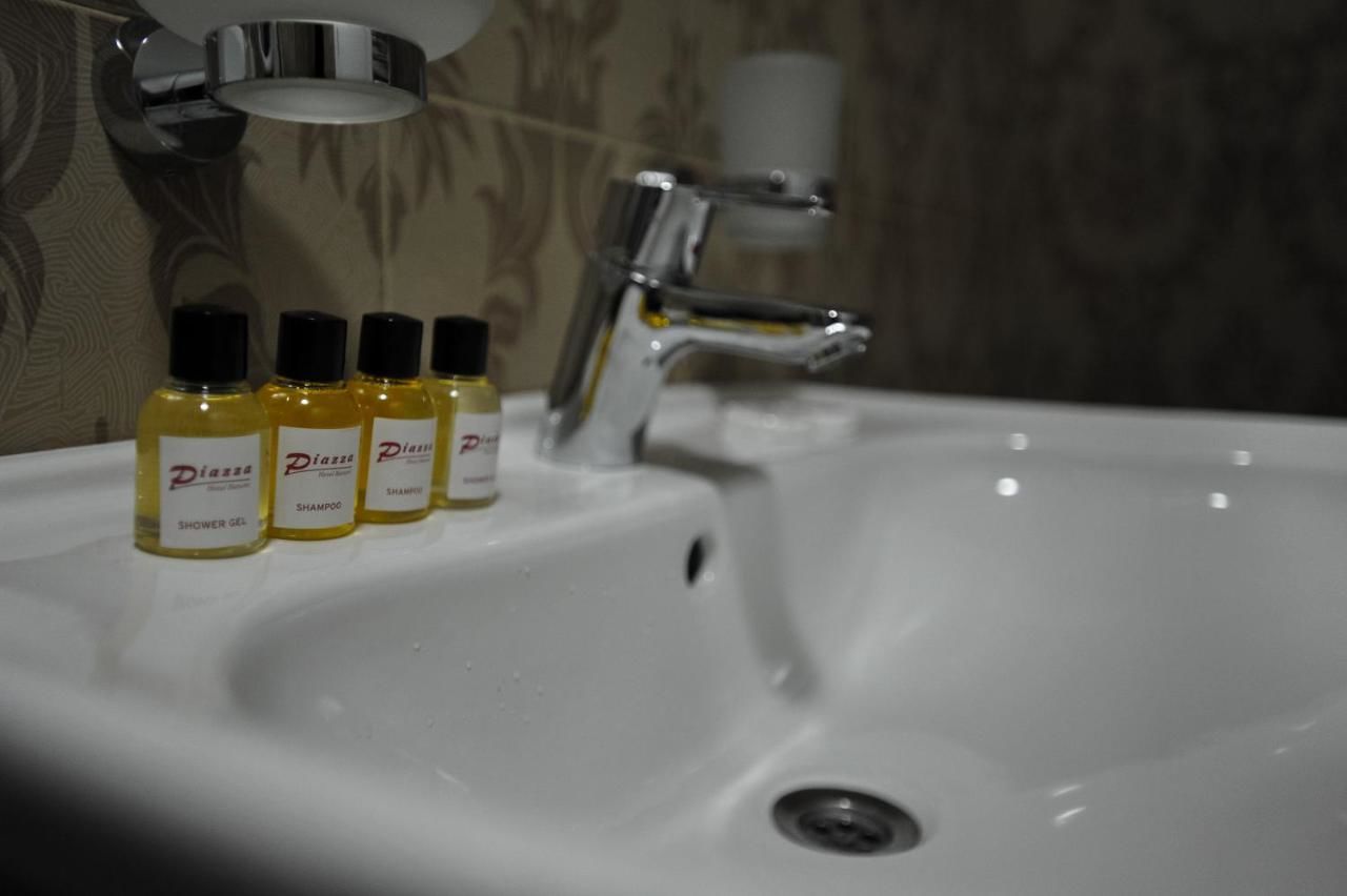 Отель Piazza Inn Батуми-28