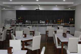 Отель Piazza Inn Батуми-6