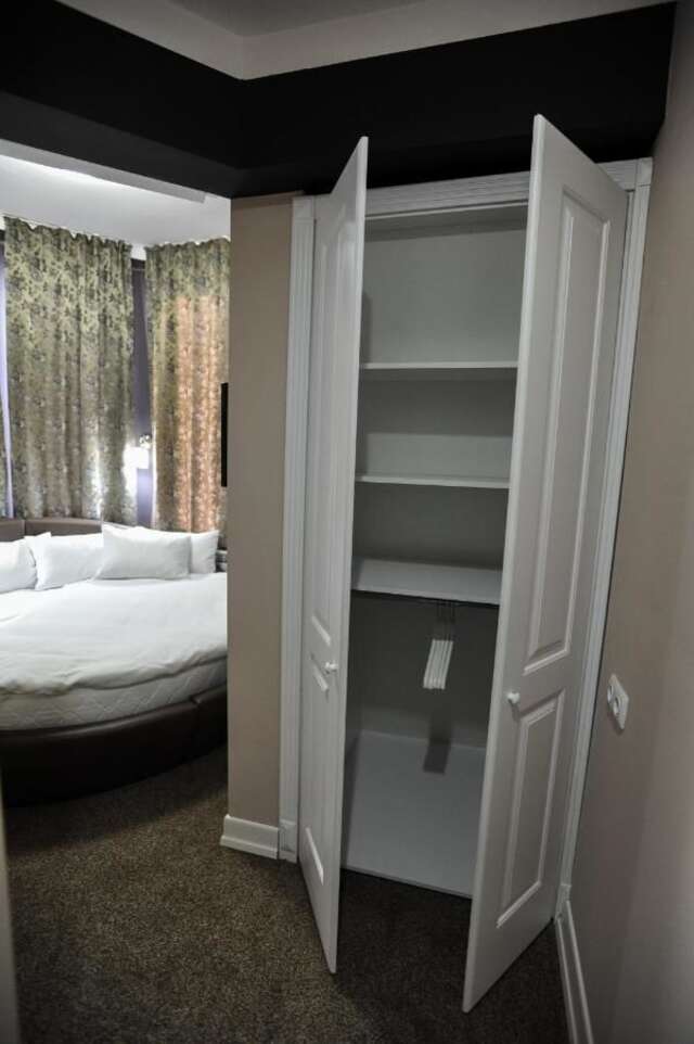 Отель Piazza Inn Батуми-29